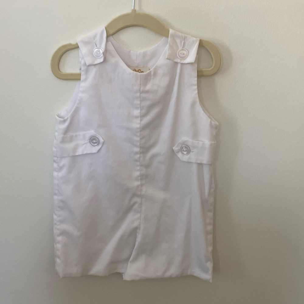 Beaufort Bonnet shortalls in white 6-12 months